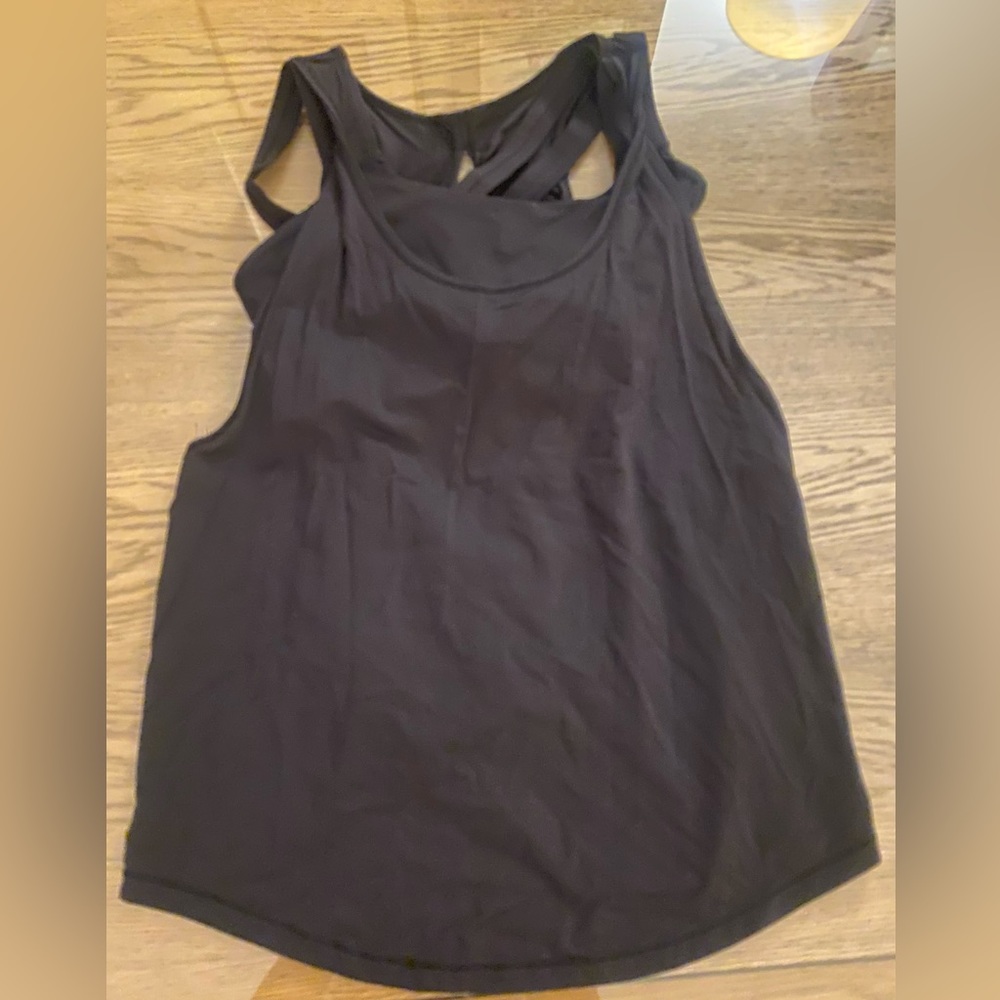 Lululemon size 6 sports bra with tank combo (EUC)